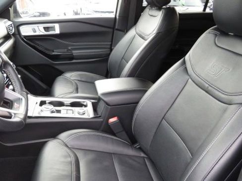Certified 2022 Ford Explorer ST w/ Equipment Group 401A image 4