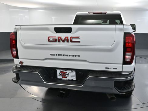 Used 2024 GMC Sierra 2500 SLE w/ SLE Value Package AWD/4WD image 7