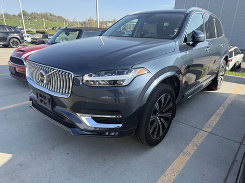 Used 2020 Volvo XC90 T6 Inscription w/ Protection Package Premier image 1