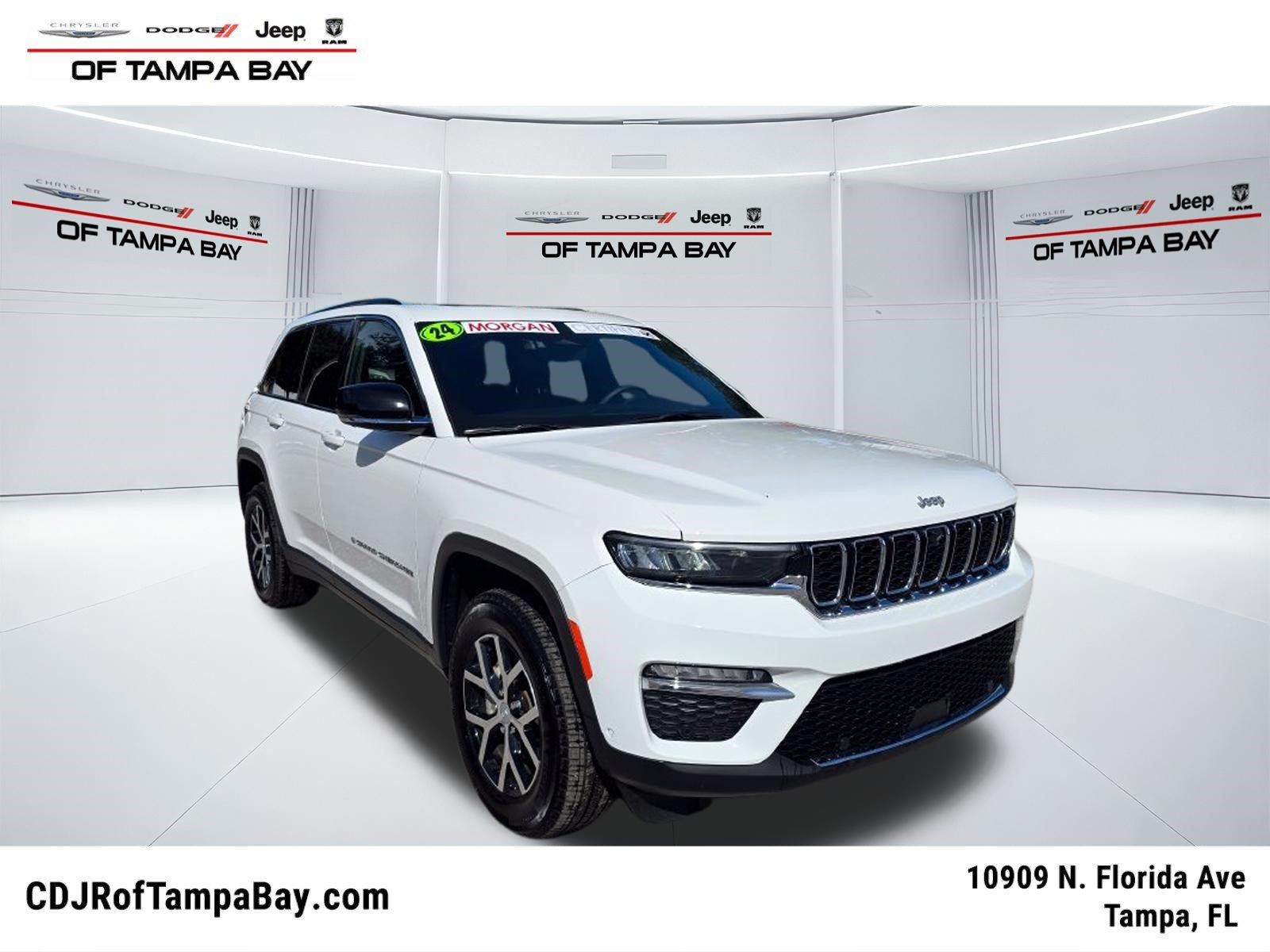 Used 2024 Jeep Grand Cherokee Limited w/ Luxury Tech Group II AWD/4WD image 1