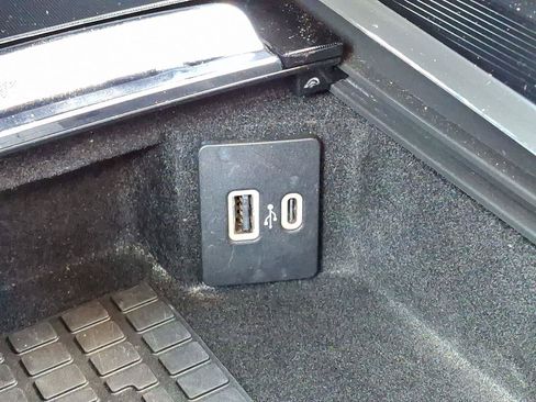 Used 2024 Lincoln Corsair AWD w/ Equipment Group 101A image 24