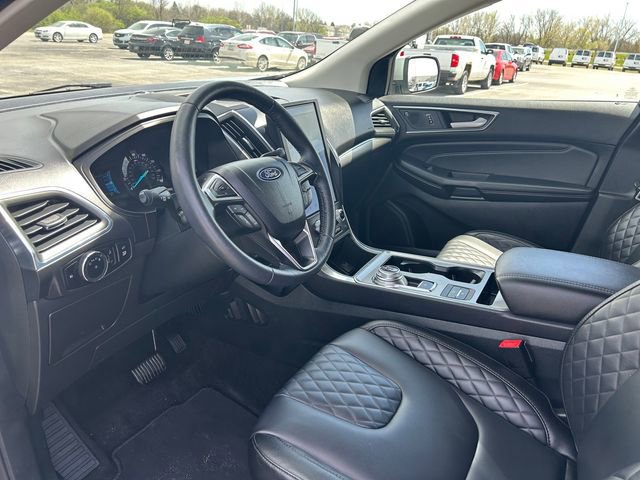 Used 2024 Ford Edge Titanium AWD/4WD image 11