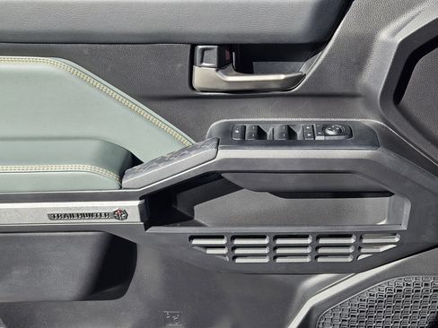 Certified 2025 Toyota Tacoma Trailhunter image 21