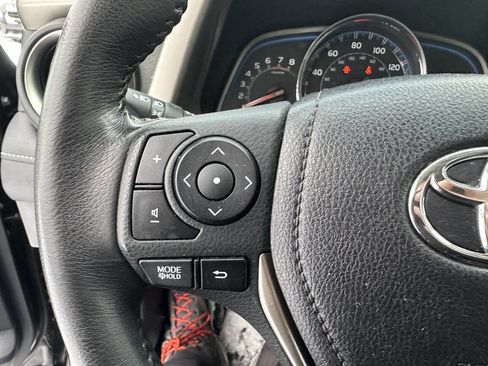 Used 2013 Toyota RAV4 Limited image 5