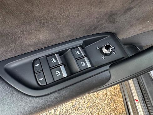 Used 2019 Audi SQ5 Premium Plus w/ Premium Plus Package image 34