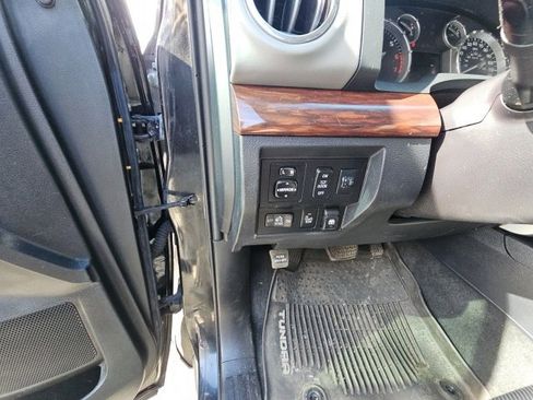 Used 2017 Toyota Tundra Limited image 14