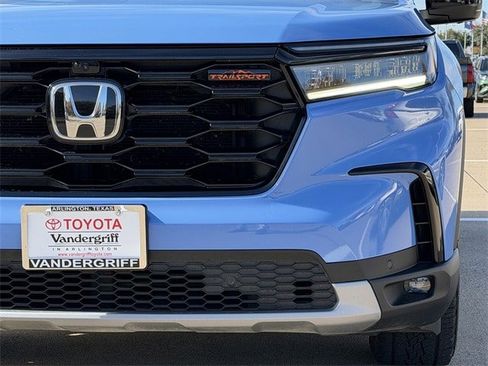 Used 2024 Honda Pilot TrailSport image 9