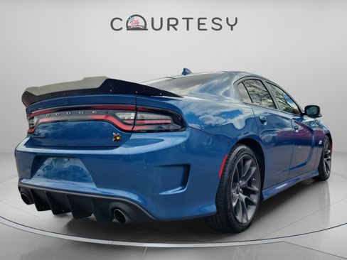 Used 2021 Dodge Charger Scat Pack image 4