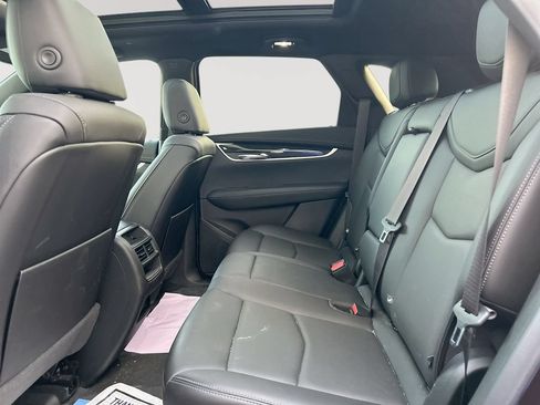 Used 2021 Cadillac XT5 Premium Luxury FWD image 27