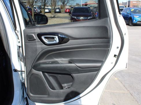 Used 2022 Jeep Compass High Altitude image 24