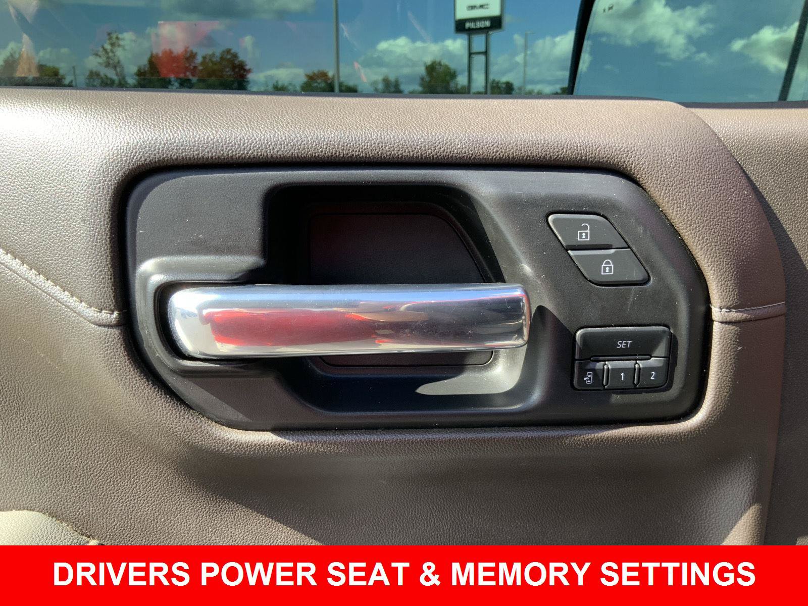 Used 2022 Chevrolet Silverado 1500 LTZ AWD/4WD image 18