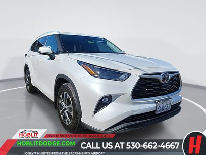 Used 2022 Toyota Highlander XLE