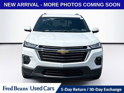 Used 2023 Chevrolet Traverse LT w/ LPO, Floor Liner Package AWD/4WD image 2