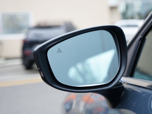 New 2026 MAZDA MAZDA3 Carbon w/ Appearance Package image 10