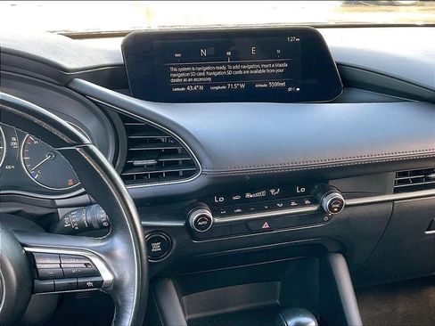 Used 2025 MAZDA MAZDA3 s Sport FWD image 17