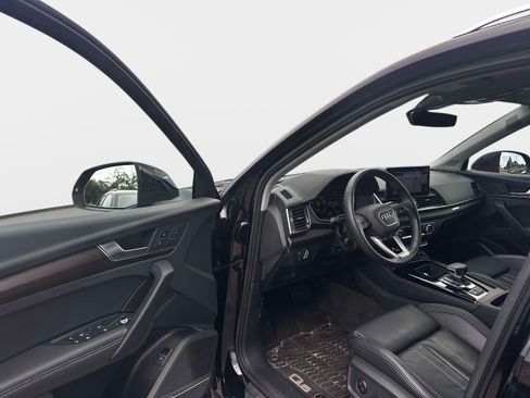 Used 2023 Audi Q5 2.0T Premium Plus w/ Premium Plus Package AWD/4WD image 11
