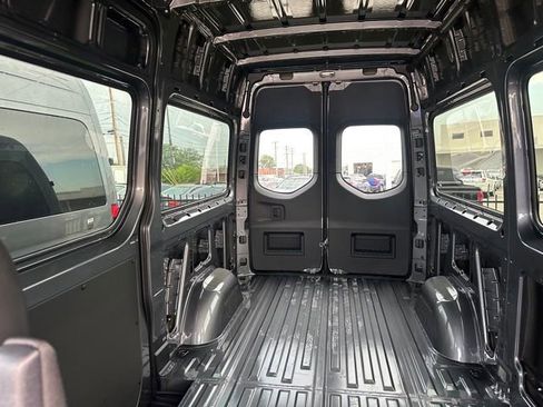Used 2023 Mercedes-Benz Sprinter 144 Cargo image 13