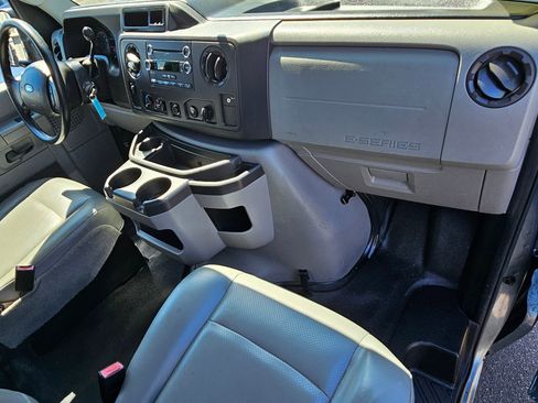 Used 2012 Ford E-150 and Econoline 150 Wagon w/ PWR Windows & Locks Group RWD image 26