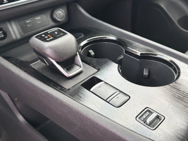 Used 2025 Nissan Rogue SV FWD image 30