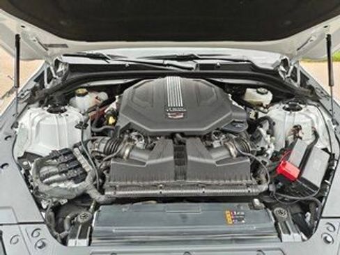Used 2024 Cadillac CT5 V w/ Platinum Package AWD/4WD image 5
