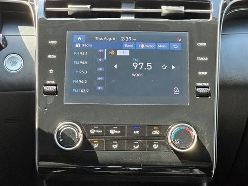 Used 2023 Hyundai Tucson SEL FWD image 21