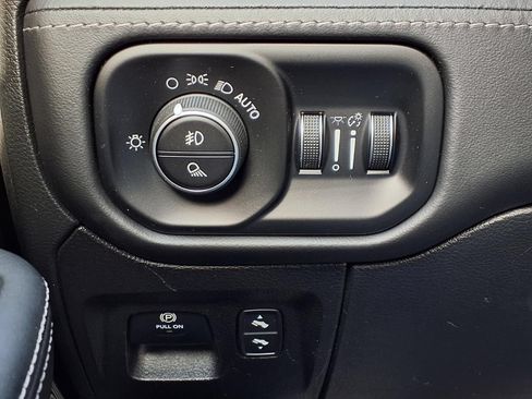 Used 2020 RAM 1500 Limited AWD/4WD image 23