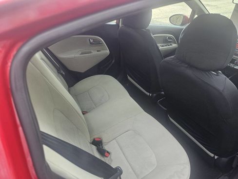 Used 2013 Kia Rio LX w/ PWR Pkg image 11