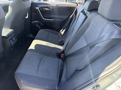Used 2023 Toyota RAV4 XLE image 17