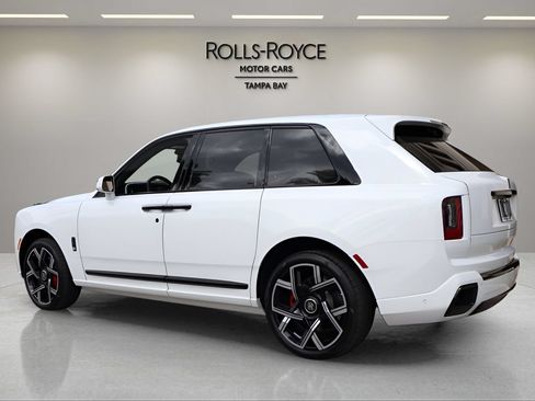 New 2026 Rolls-Royce Cullinan Black Badge AWD/4WD image 8