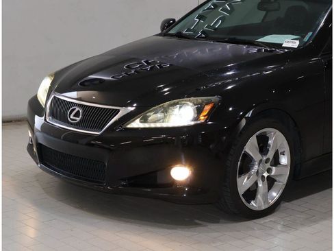 Used 2011 Lexus IS 250C RWD image 3