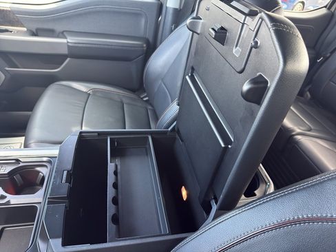 Used 2023 Ford F250 Lariat w/ Sport Appearance Package image 27