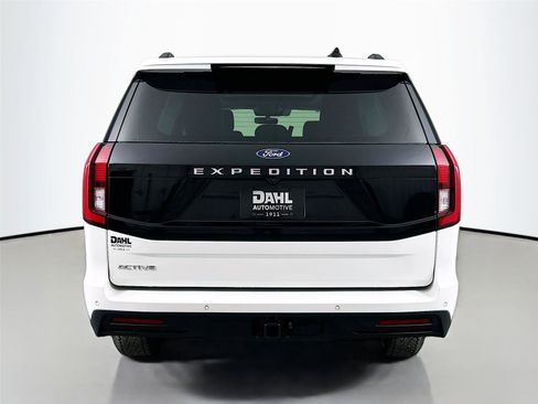 New 2026 Ford Expedition Active AWD/4WD image 6