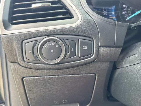 Certified 2022 Ford Edge SEL AWD/4WD image 32
