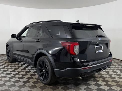 Used 2023 Ford Explorer ST-Line w/ Class IV Trailer Tow Package AWD/4WD image 6