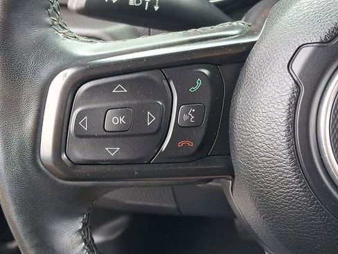 Used 2022 Jeep Wrangler Unlimited Sport AWD/4WD image 22