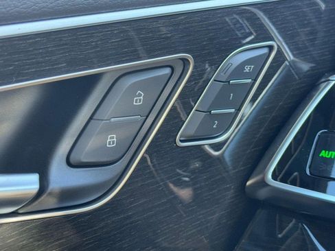 New 2026 Audi Q8 Premium Plus image 10