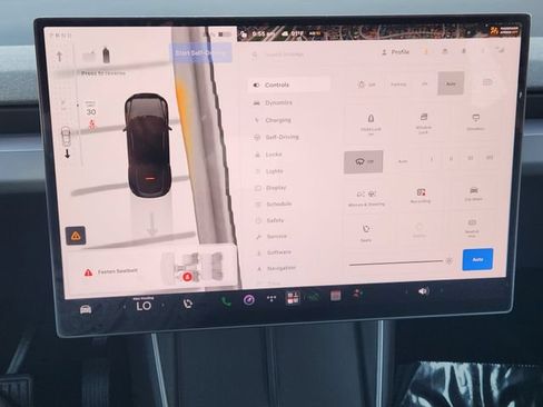 Used 2026 Tesla Model Y AWD image 19