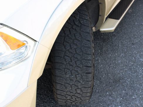 Used 2016 RAM 1500 Laramie Longhorn w/ Convenience Group image 48