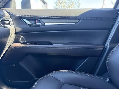 Certified 2025 MAZDA CX-5 Signature image 31