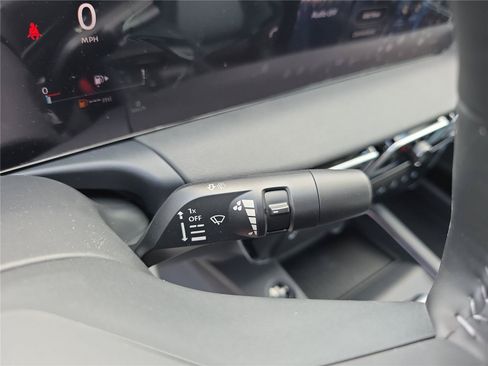 New 2026 Nissan Sentra SV w/ SV Convenience Package FWD image 13