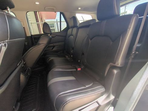 Used 2023 Honda Pilot EX-L image 17
