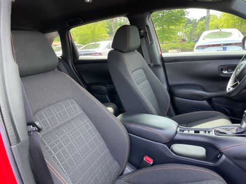 Certified 2024 Honda HR-V Sport image 31