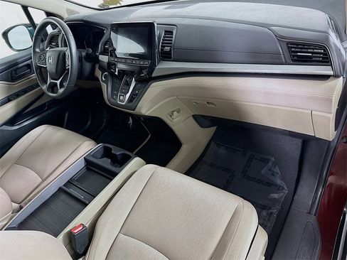 Used 2019 Honda Odyssey EX image 32