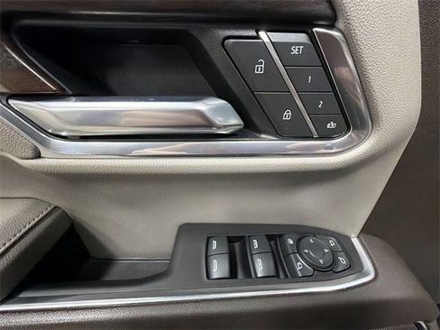 Used 2022 GMC Sierra 1500 SLT w/ SLT Premium Plus Package image 57