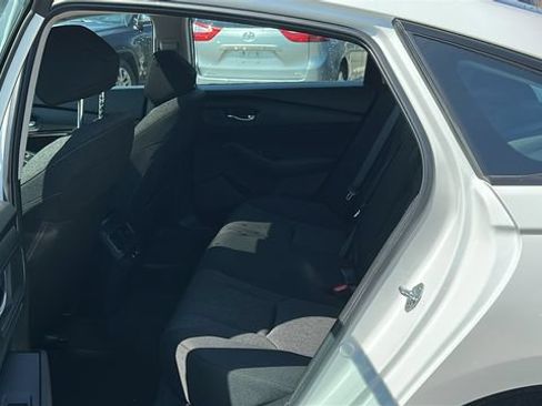 Used 2025 Honda Accord SE image 23
