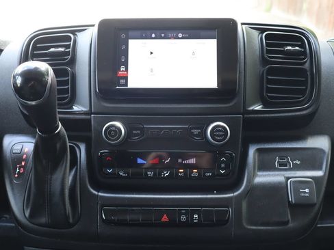 Used 2023 RAM ProMaster 2500 FWD image 33