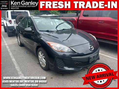 Used 2012 MAZDA MAZDA3 i Touring FWD image 1