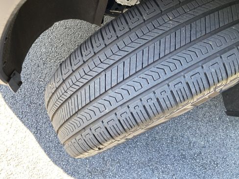 Used 2026 Chevrolet Equinox RS FWD image 12