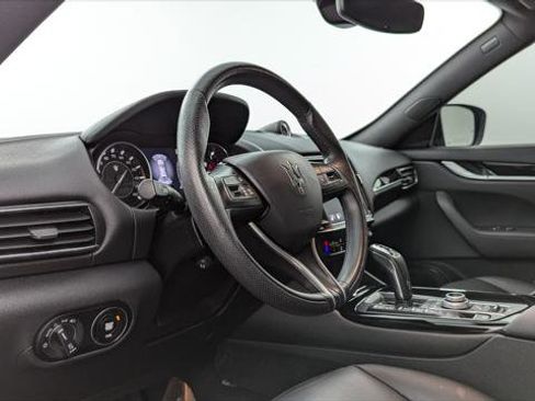 Used 2022 Maserati Levante GT image 23