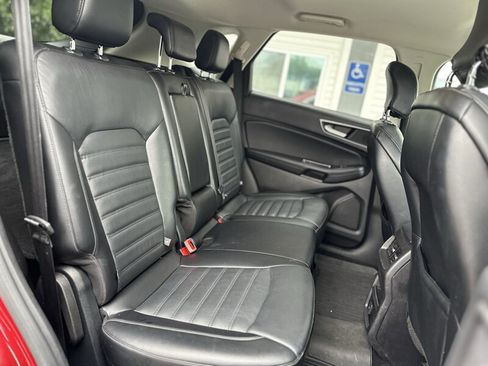 Used 2015 Ford Edge SEL w/ Equipment Group 201A AWD/4WD image 13